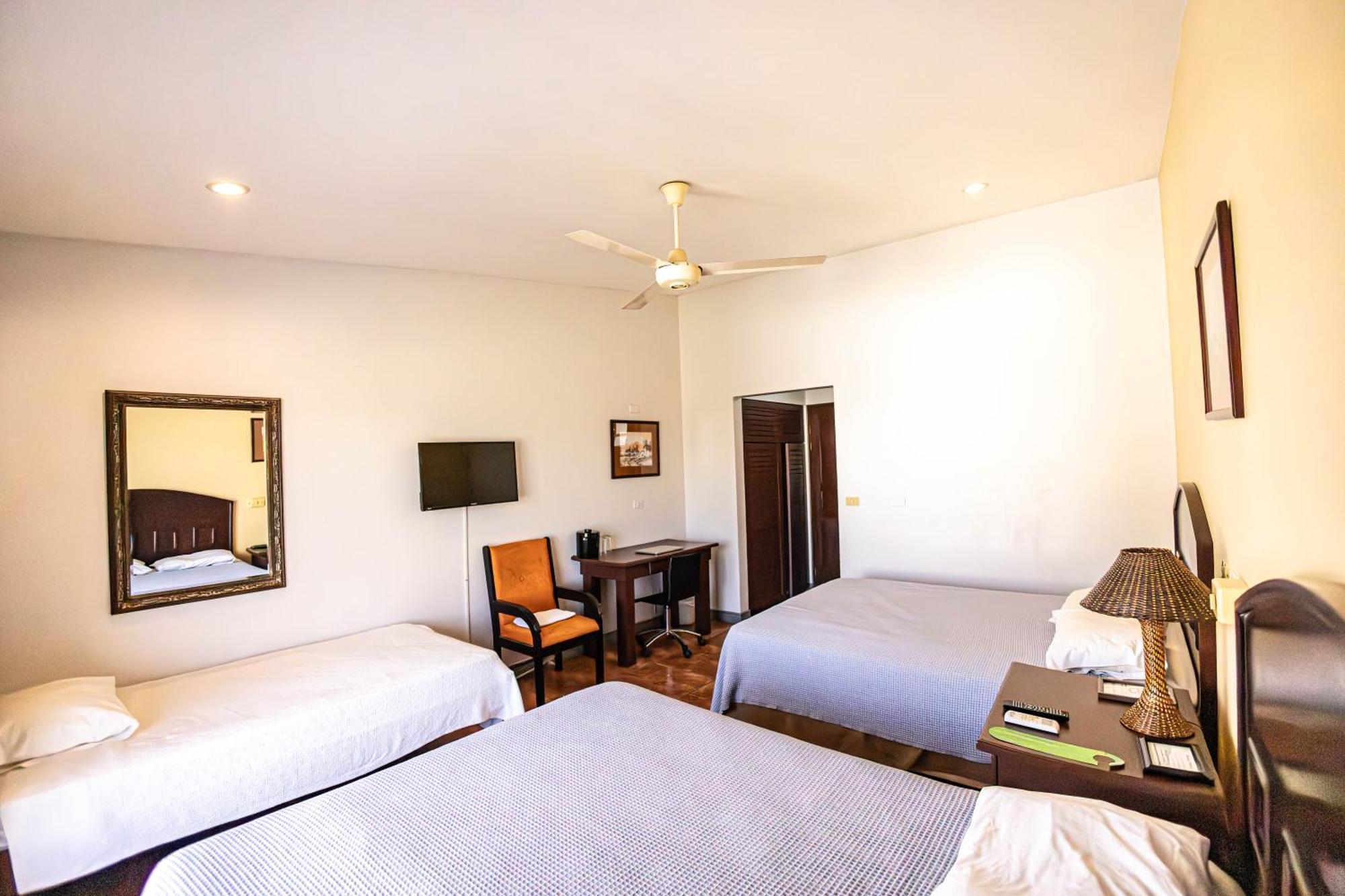 Hotel Cana Brava Inn Canas Экстерьер фото