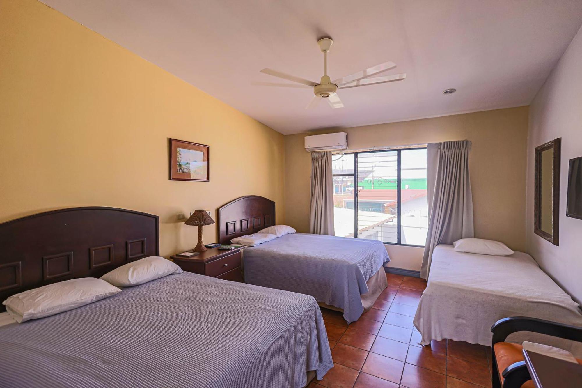 Hotel Cana Brava Inn Canas Экстерьер фото