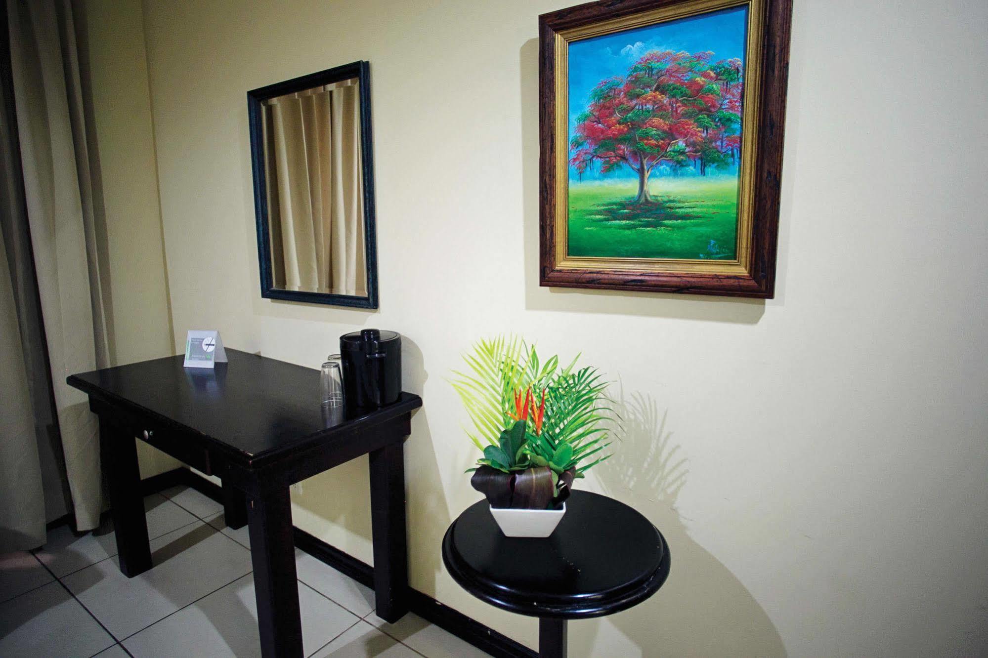 Hotel Cana Brava Inn Canas Экстерьер фото