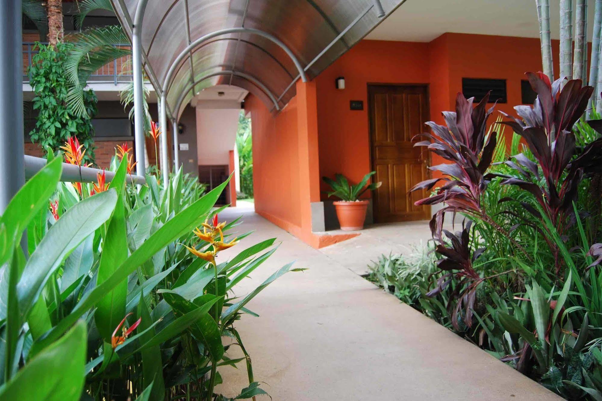 Hotel Cana Brava Inn Canas Экстерьер фото